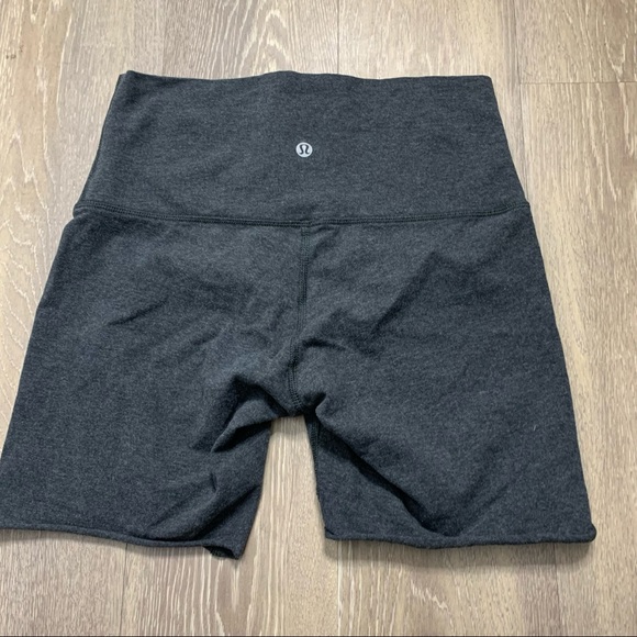lululemon athletica Pants - Lululemon Wunder Under Gray Shorts 8